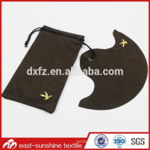 Promotional Custom Golden Logo Pressed Microfiber Eyeglasses Cloth and Pouch